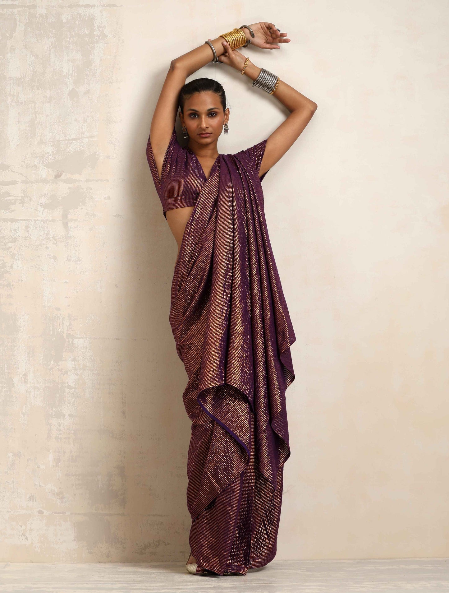 trueBrowns Purple Gold Lurex Ready To Wear Saree | Swadesiicart