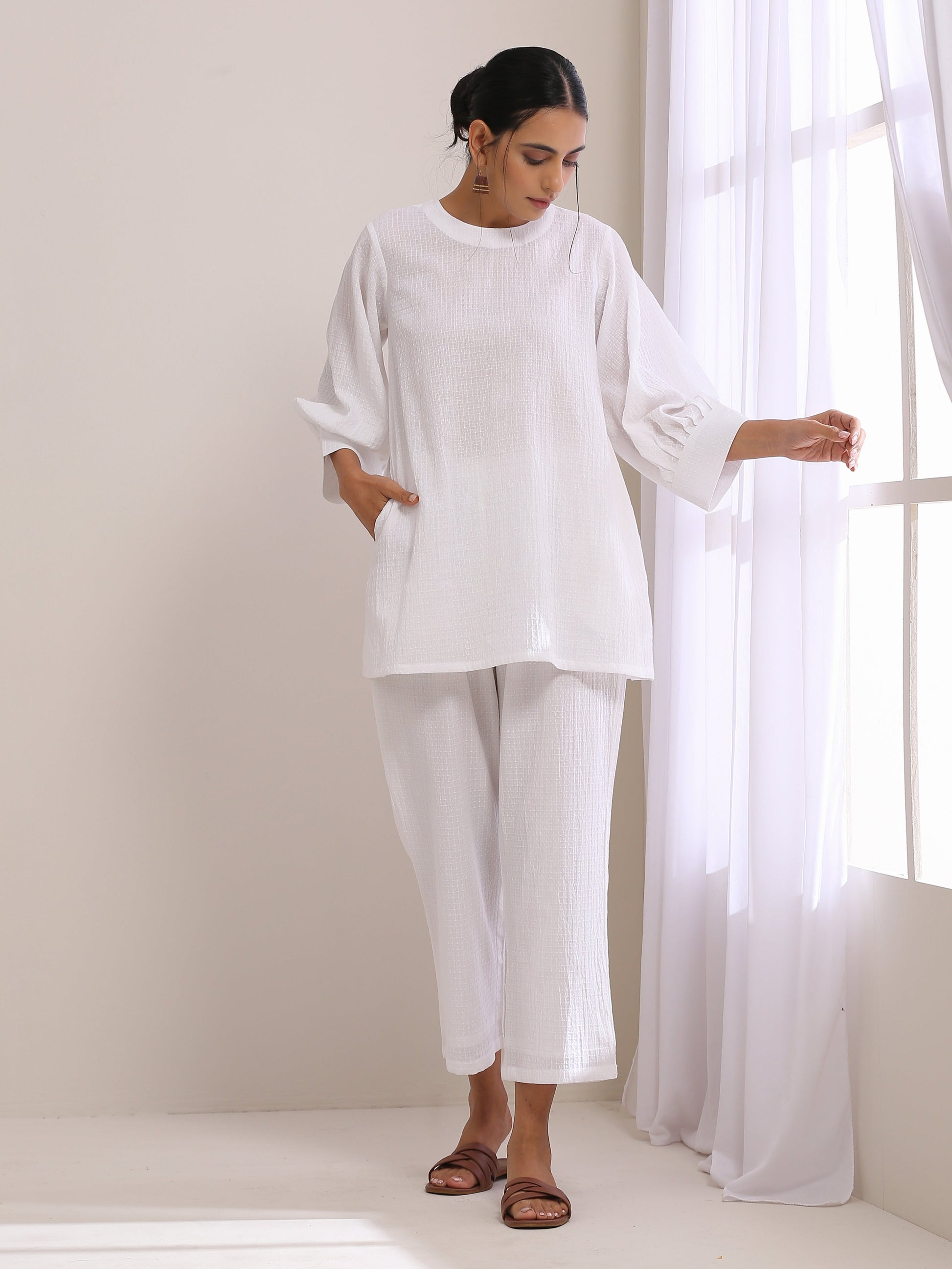 trueBrowns White Dobby Baggy Sleeve Co-Ord Set - Swadesiicart
