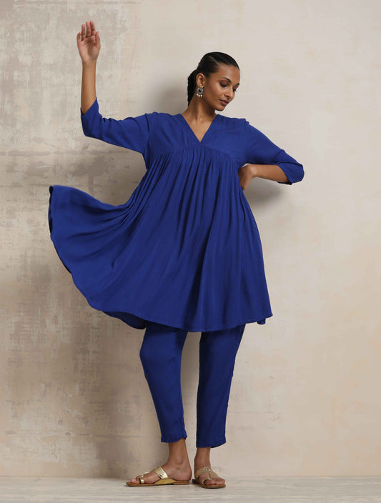 trueBrowns Blue Crinkle Flared Kurta Co-ord Set - Swadesiicart