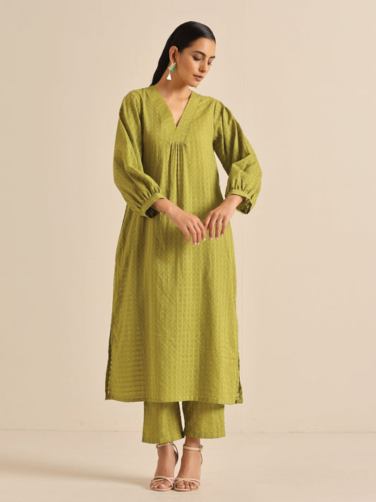trueBrowns Fresh Green Dobby Puff Sleeve Kurta Pant Set | Swadesiicart