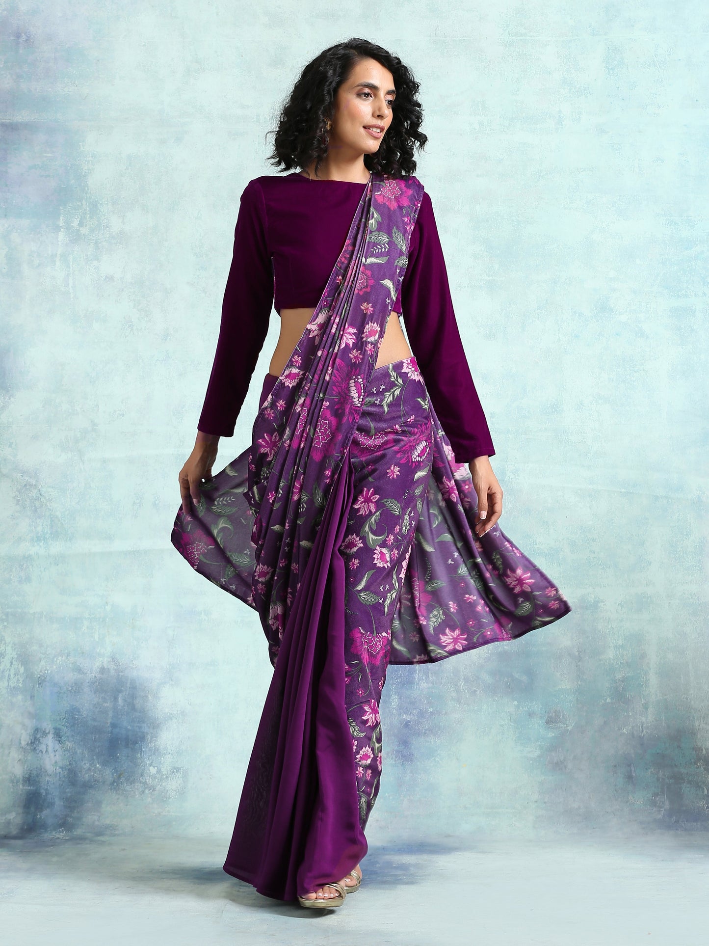 trueBrowns Wine Printed Velvet Ready to Wear Saree | Swadesiicart