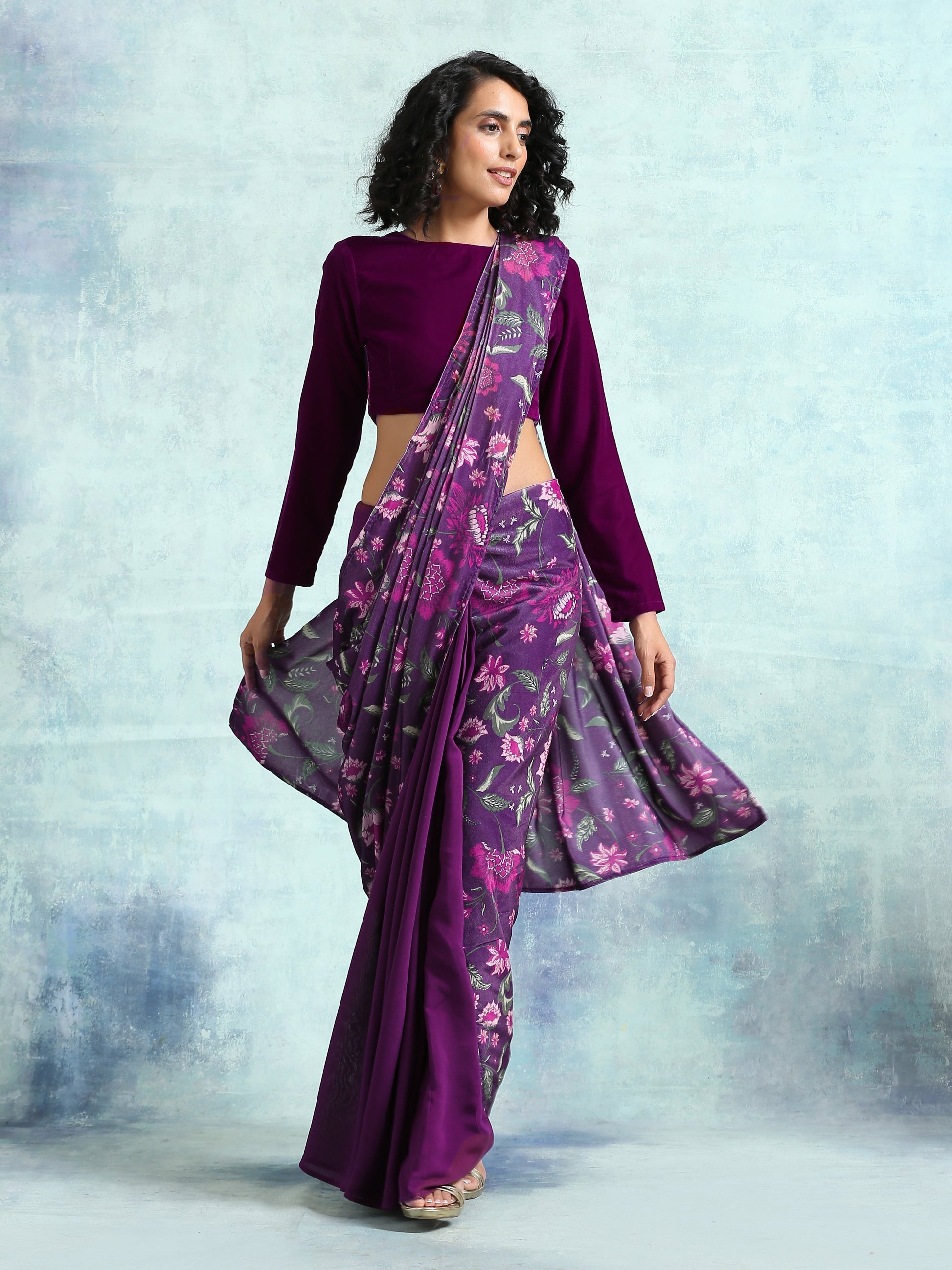 trueBrowns Wine Printed Velvet Ready to Wear Saree | Swadesiicart