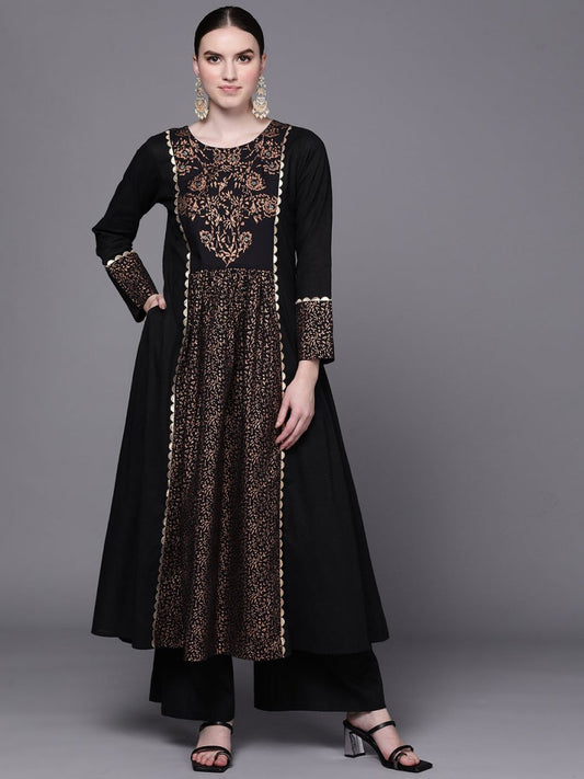 Ahalyaa Women Black Floral Printed Pure Cotton Kurta with Palazzos | Swadesiicart