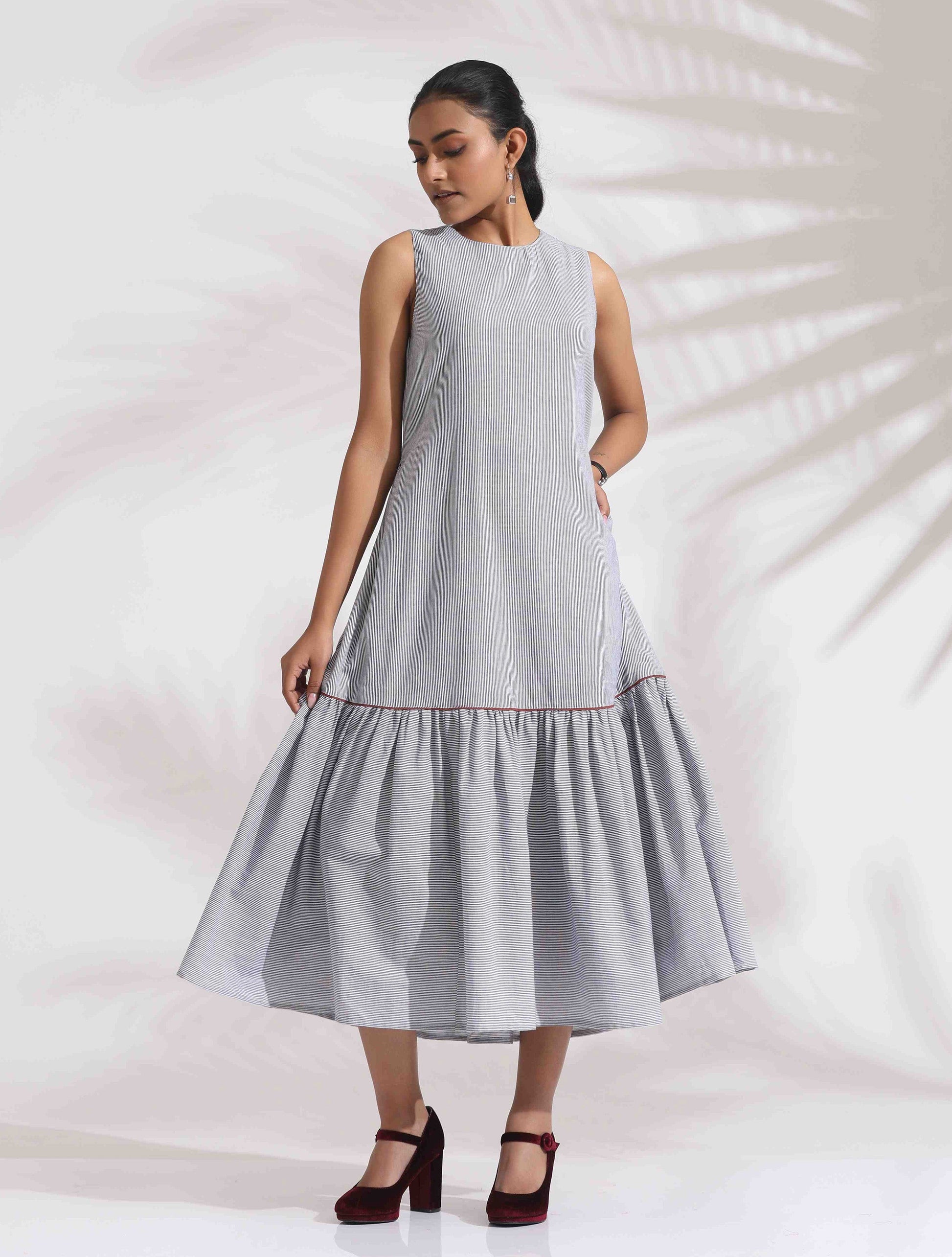 trueBrowns trueBrown Grey Cotton Stripe Tier Dress | Swadesiicart
