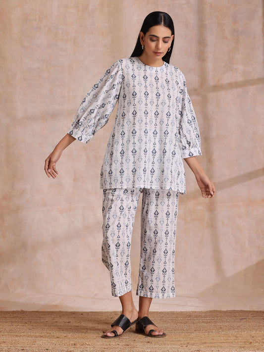 trueBrowns Grey On White Ikat Print Cotton Baggy Sleeve Co-Ord Set - Swadesiicart