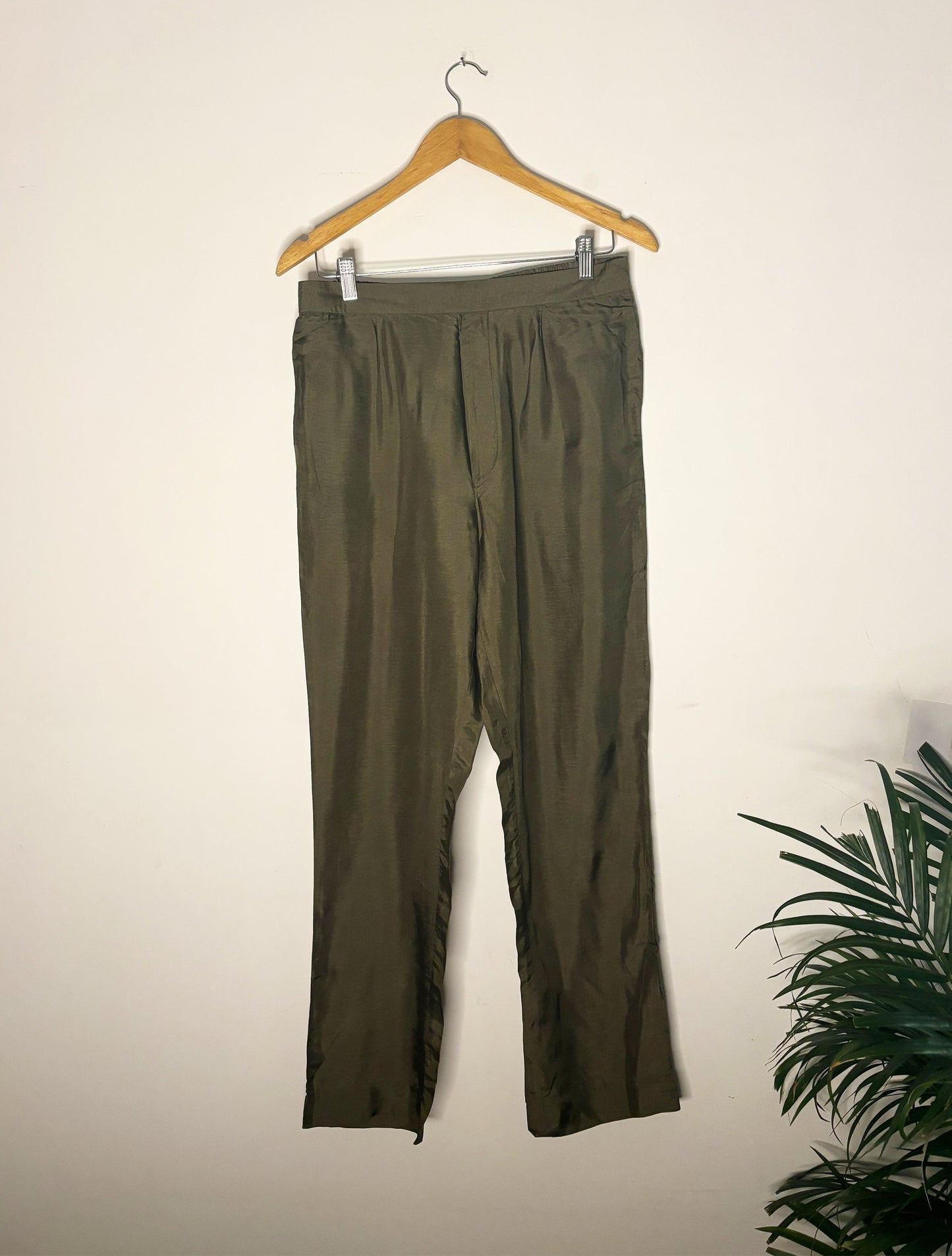 trueBrowns Grey Silk Pants | Swadesiicart