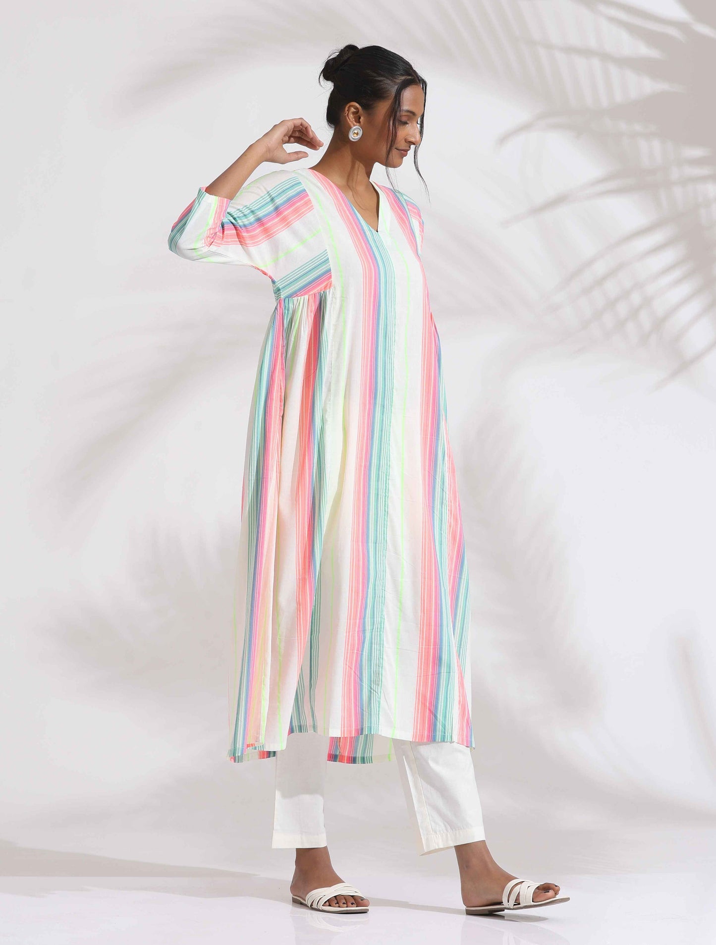 trueBrowns Off-White Cotton Multi Stripe Flared Kurta Set | Swadesiicart
