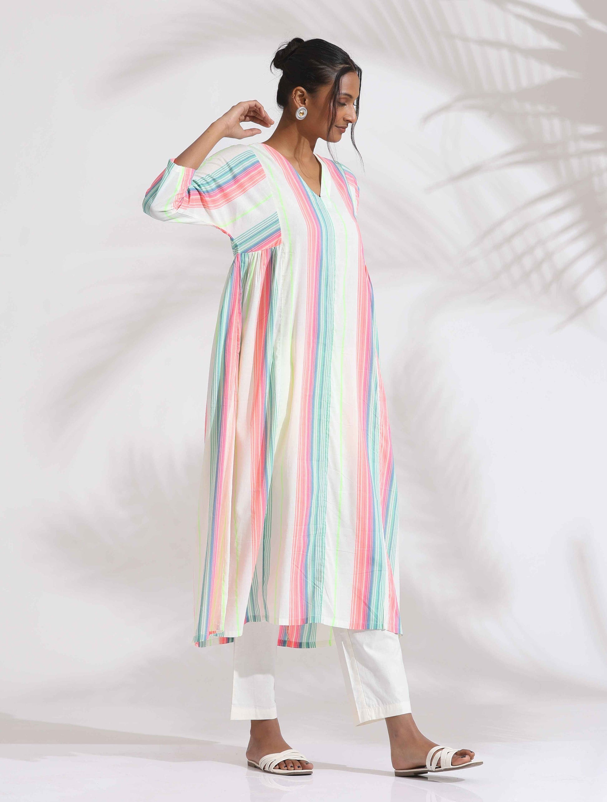 trueBrowns Off-White Cotton Multi Stripe Flared Kurta Set | Swadesiicart
