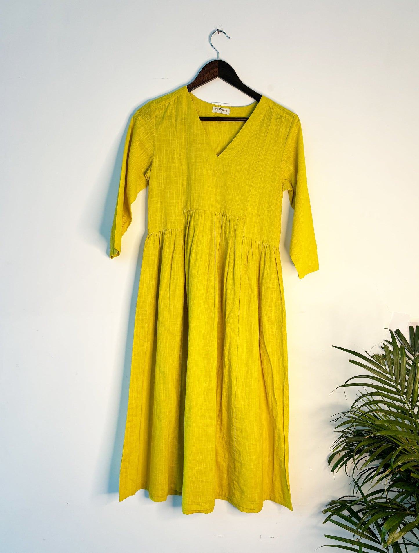trueBrowns Lime Slub Dress | Swadesiicart