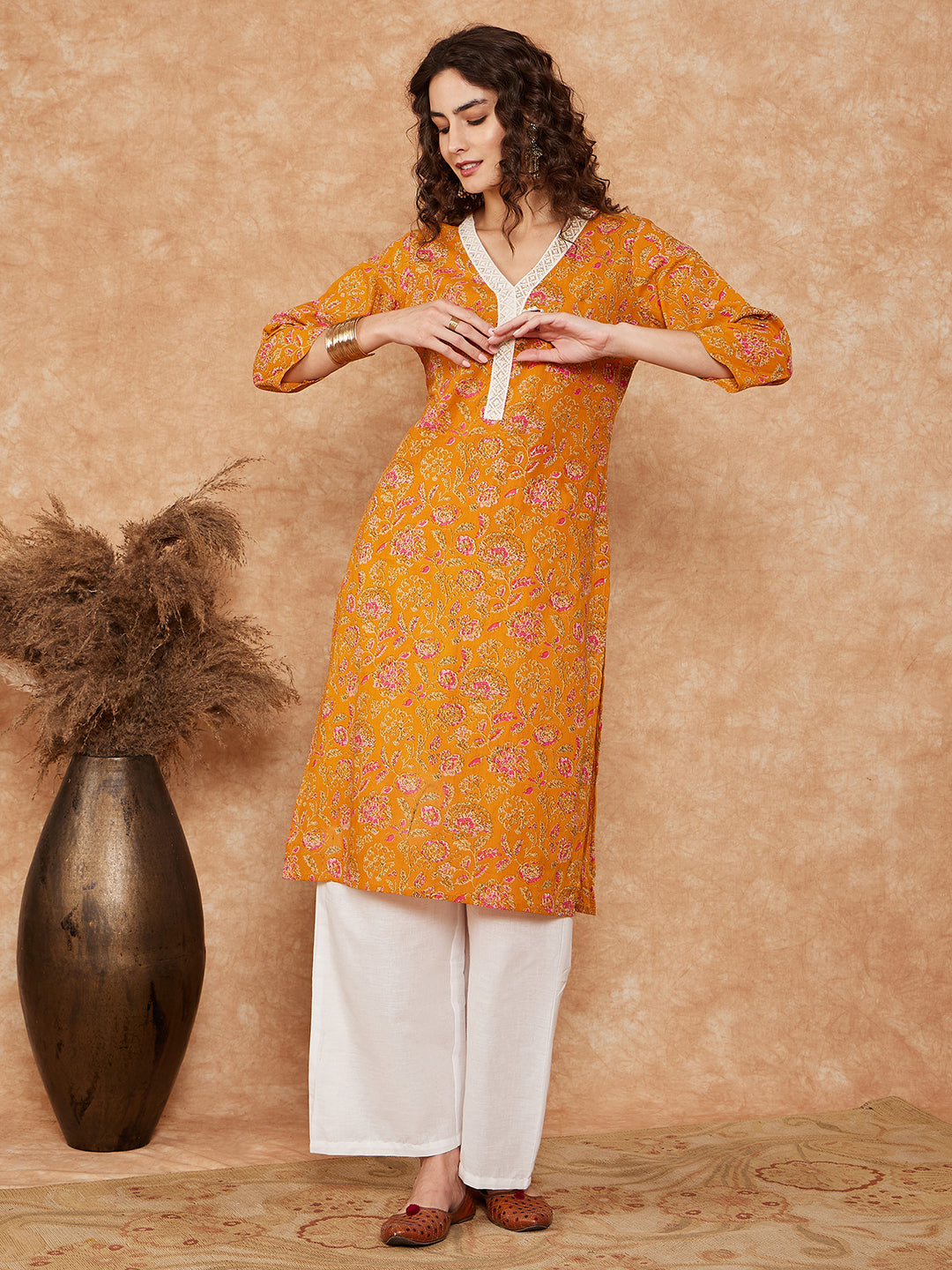 InWeave Women's Fire Yellow Print V Neck Lace Work Straight Kurta - Swadesiicart