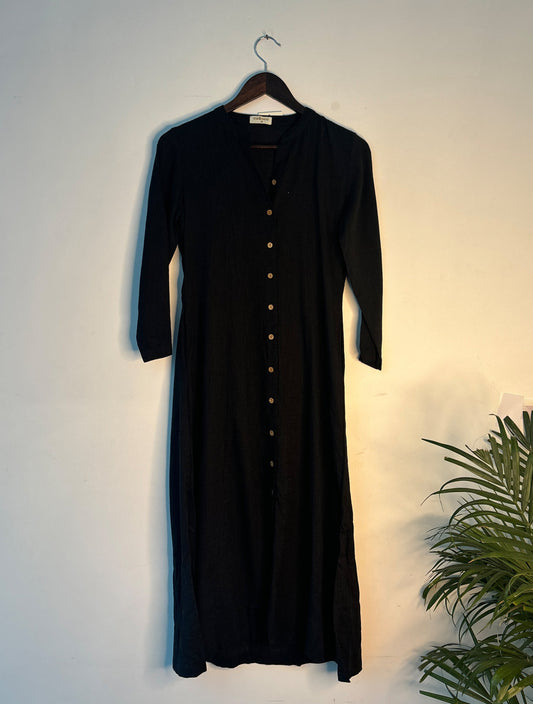 trueBrowns Black Slub Button Up Kurta | Swadesiicart