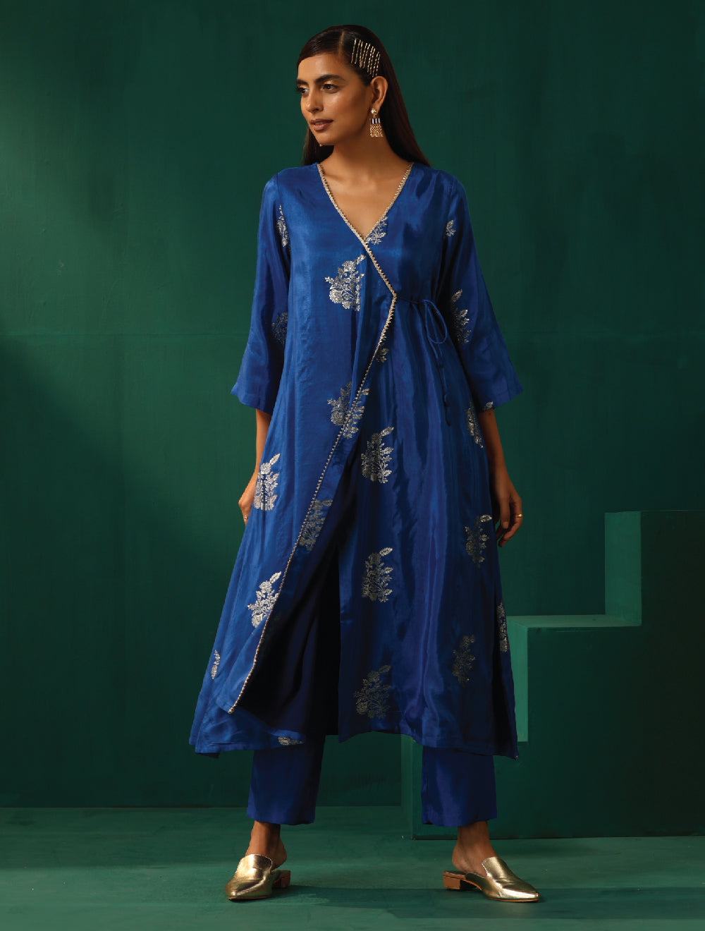 trueBrowns Royal Blue Floral Viscose Silk Angrakha Kurta Pant Set | Swadesiicart