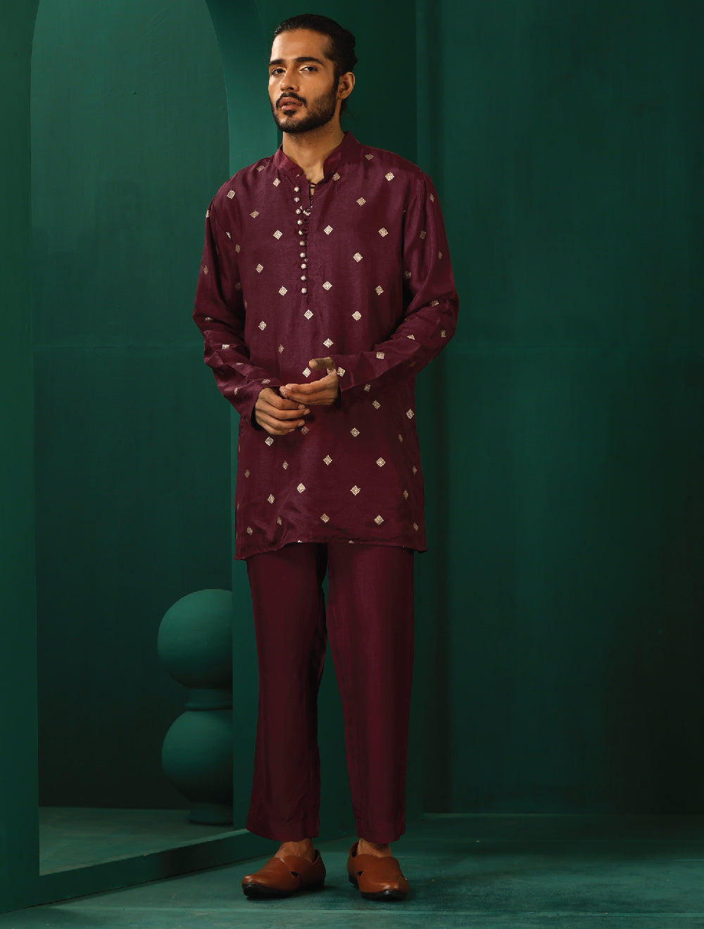 trueBrowns Men's Wine Diamond Viscose Silk Co-ord Set - Swadesiicart