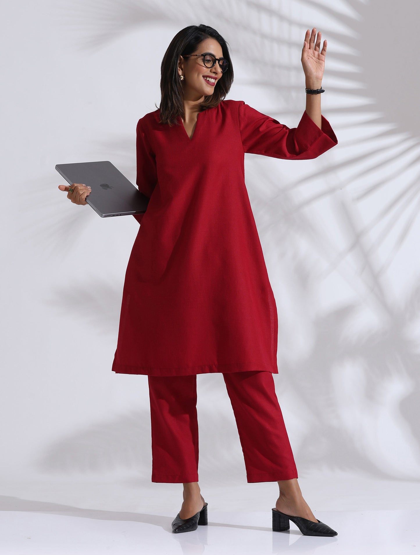 trueBrowns Maroon Slub Kurta Co-ord Set - Swadesiicart