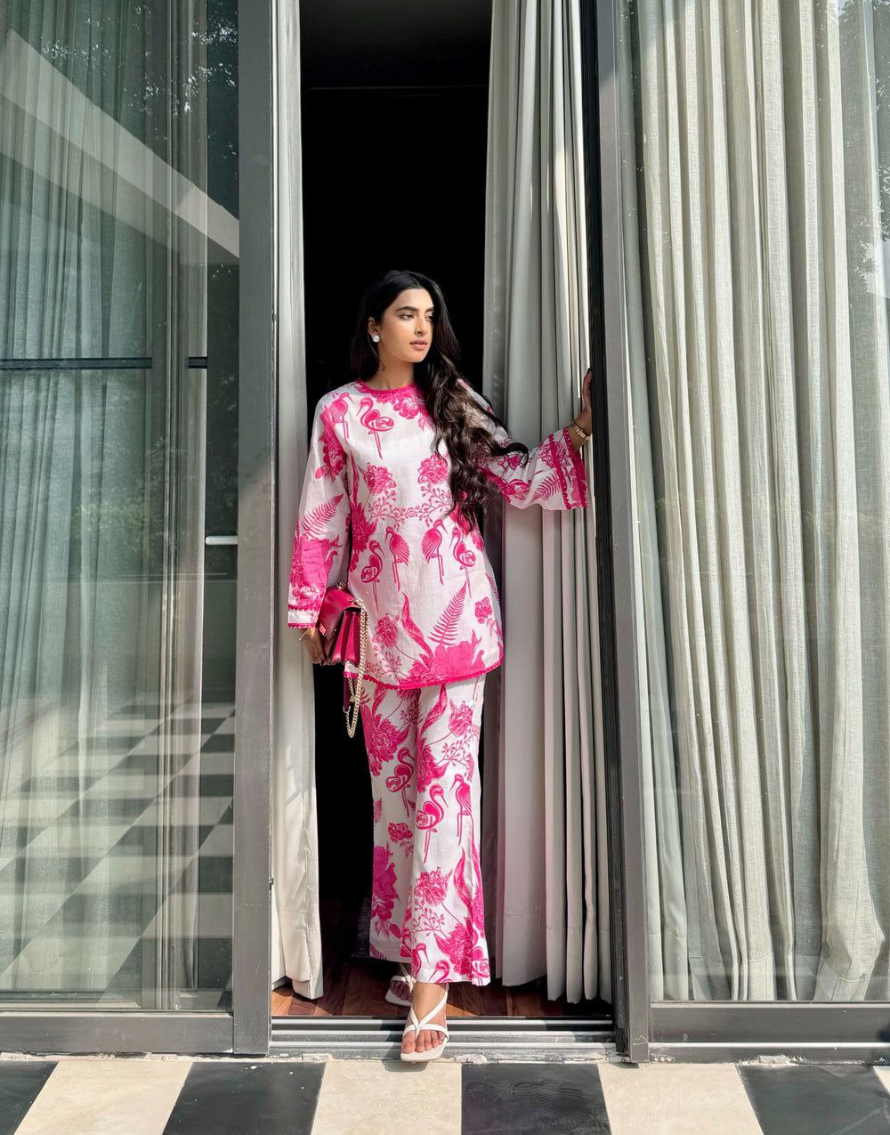 NOZ2TOZ Women's Floral Printed Stylish Co-ords Set - Swadesiicart