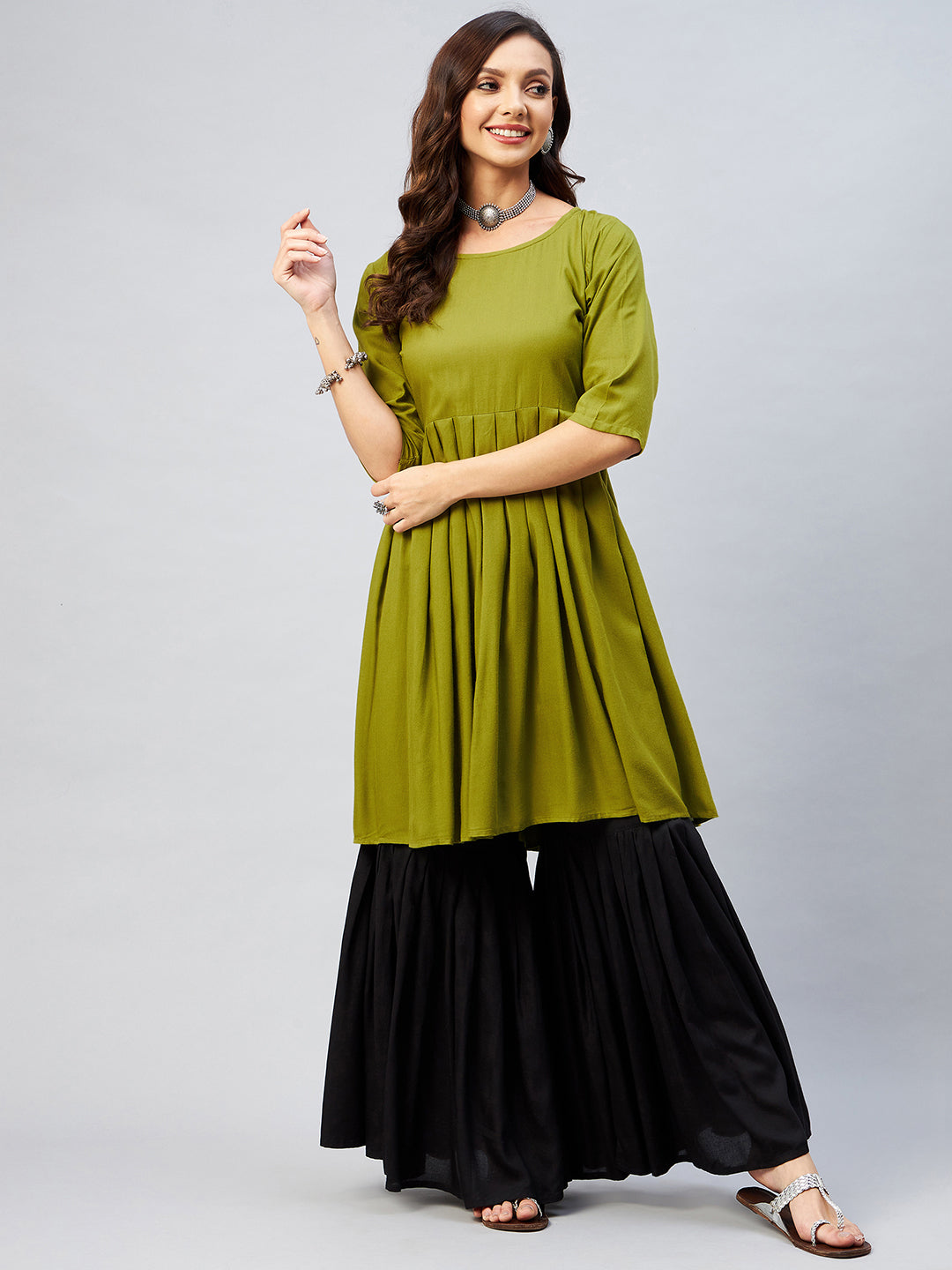 InWeave Women's Olive Short Anarkali Kurta - Swadesiicart