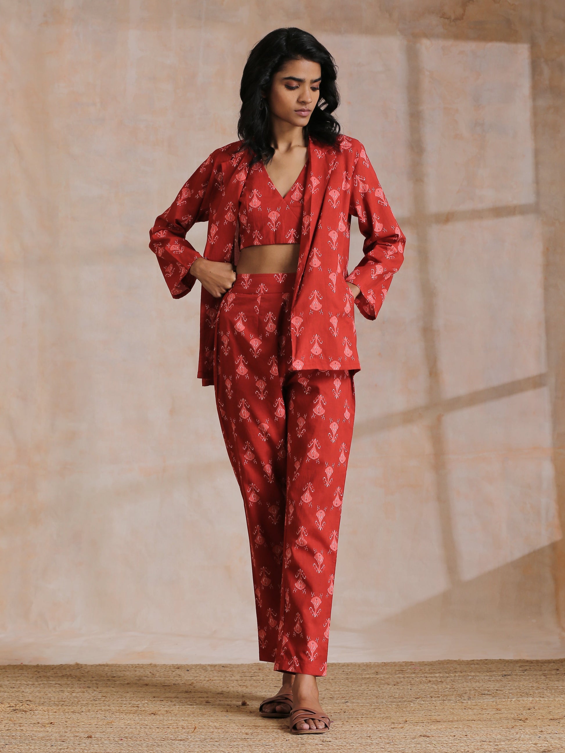 trueBrowns Red On Red Ikat Print Cotton Pant Suit Set | Swadesiicart