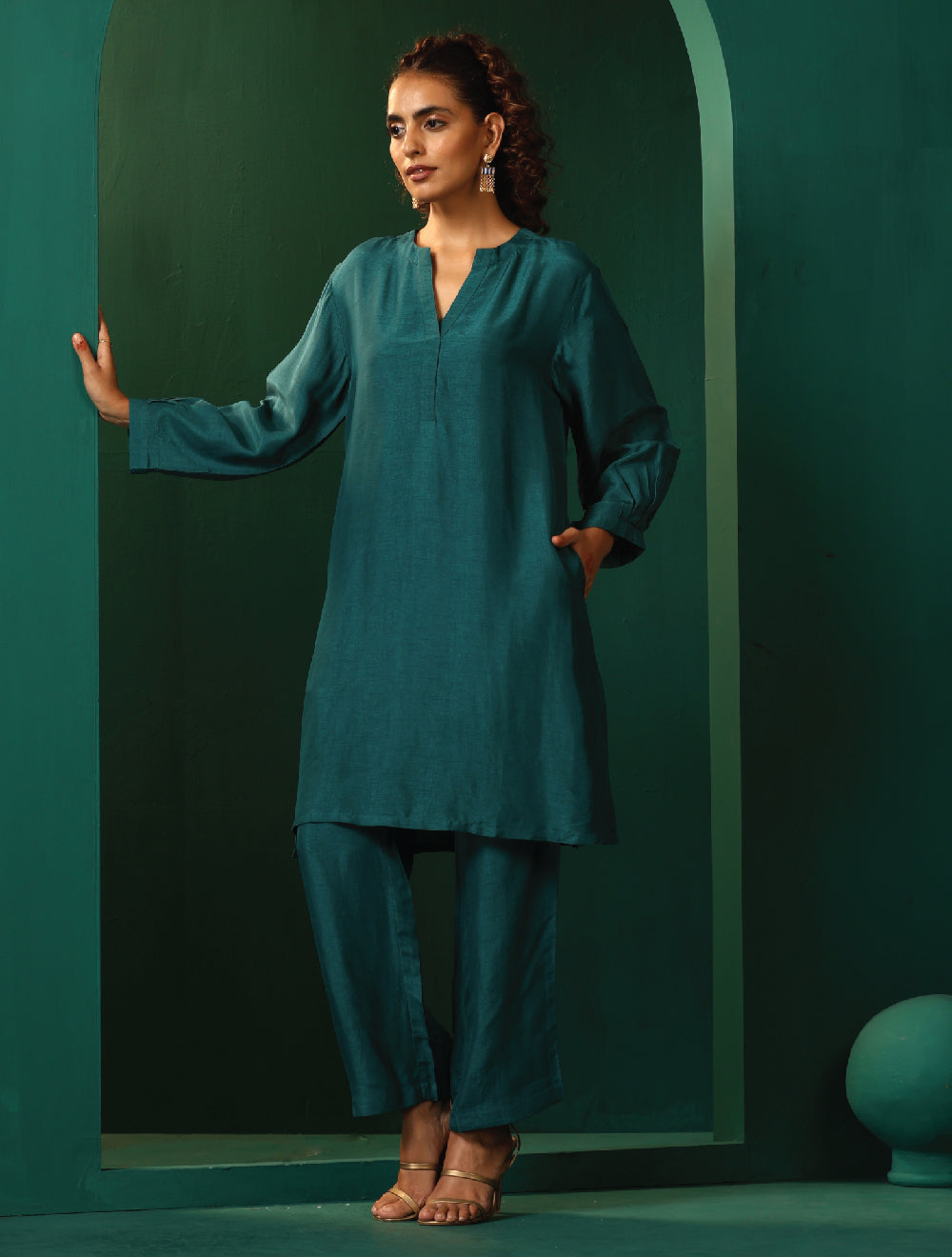 trueBrowns Teal Silk Relaxed Placket Co-ord Set - Swadesiicart