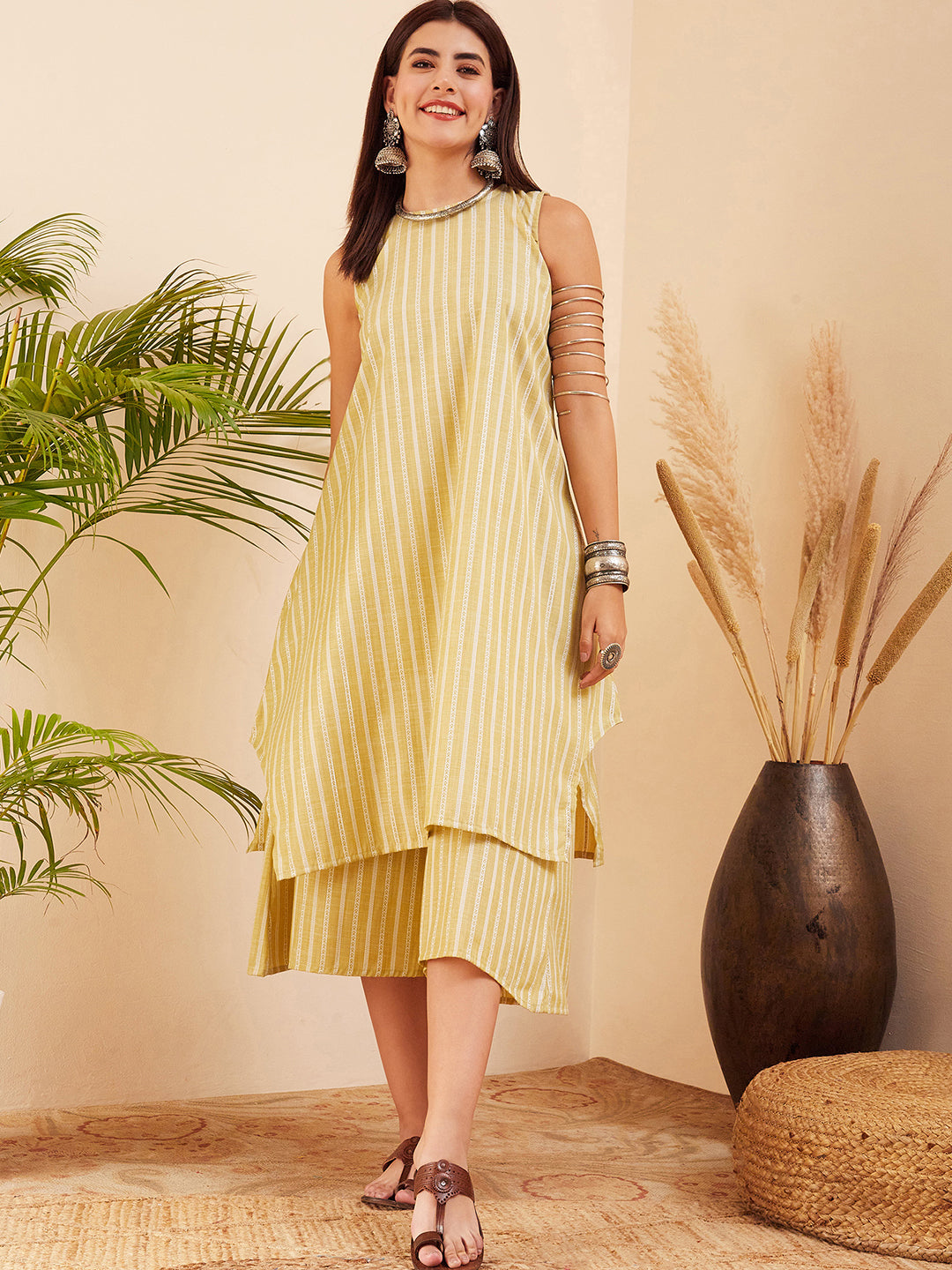 InWeave Women's Light Yellow Lurex Kantha Mandarin Neck Kurta Palazzo Set - Swadesiicart