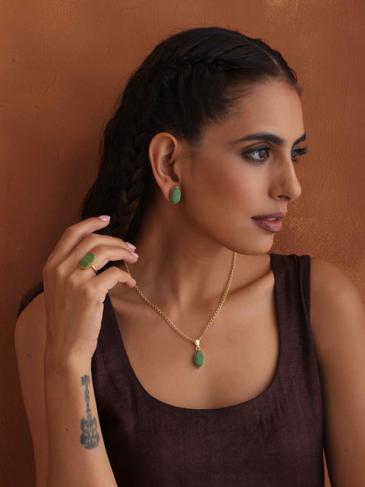trueBrowns Gold Tone Green Stone Pendant Set - Swadesiicart