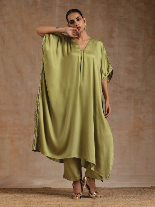 trueBrowns Light Green Modal Satin Kaftan Kurta Set | Swadesiicart