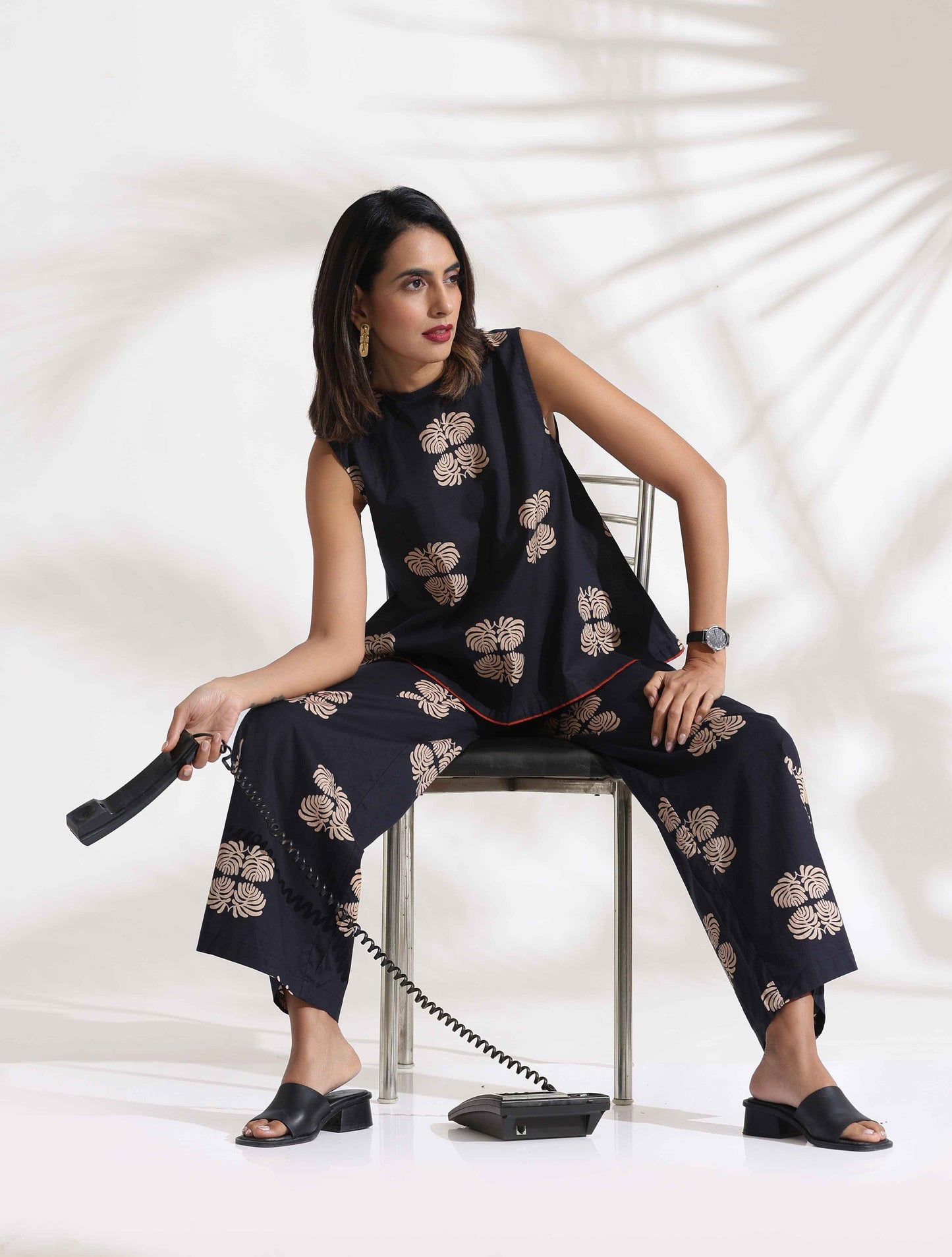 trueBrowns Black Cotton Print Top & Flared Pants Co-ord Set - Swadesiicart
