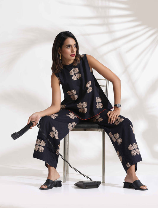 trueBrowns Black Cotton Print Top & Flared Pants Co-ord Set - Swadesiicart