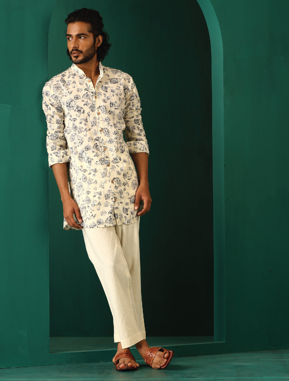 trueBrowns Men's Ivory Floral Cotton Printed Co-ord Set - Swadesiicart
