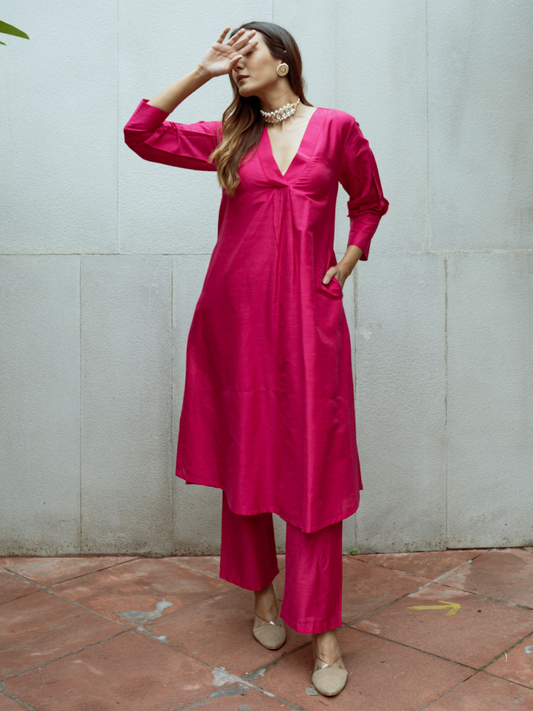 trueBrowns Pink Dupion Silk Puff Sleeve Kurta Pant Set | Swadesiicart
