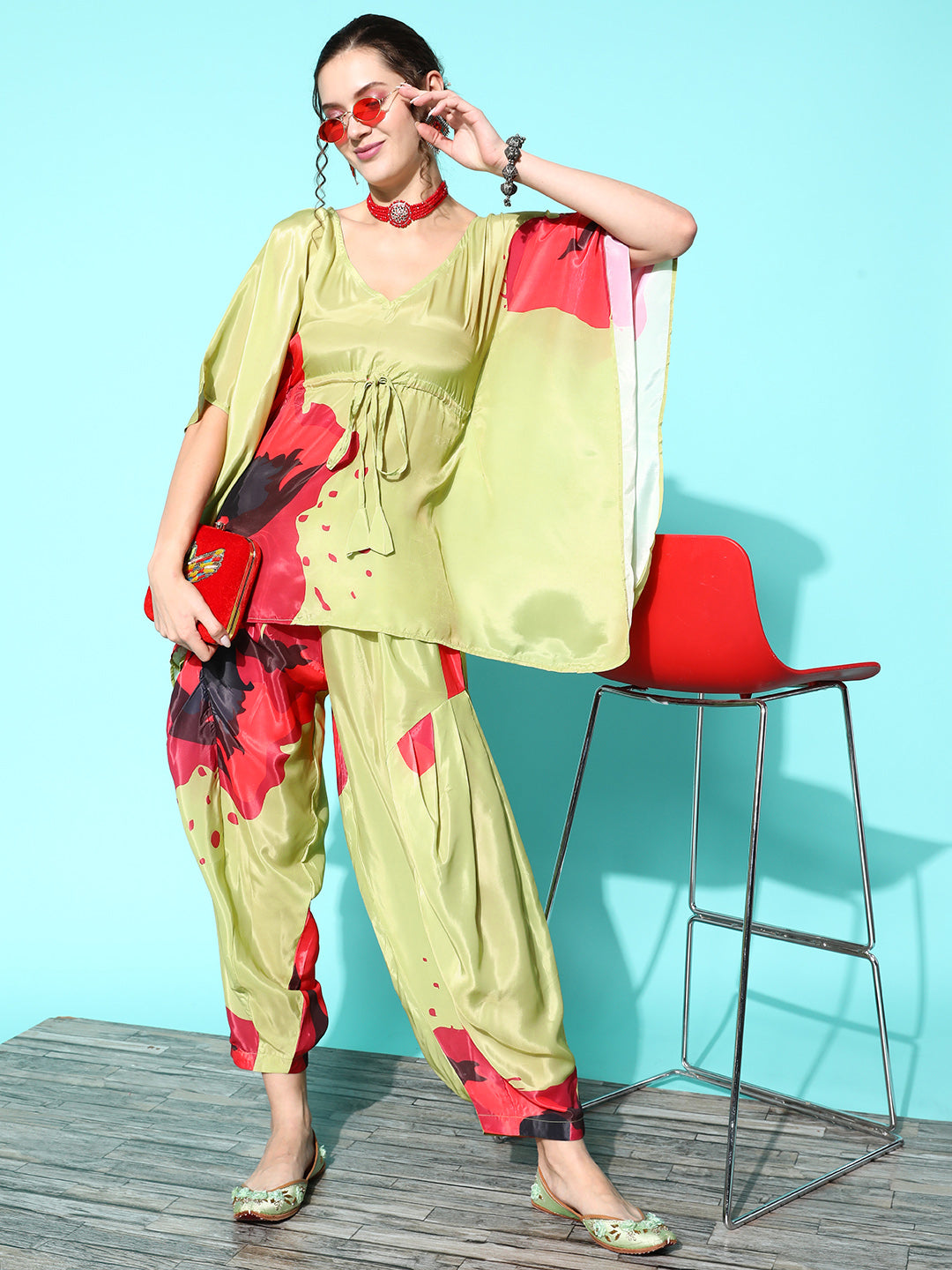 InWeave Women's Lime Green Red Big Motif Print Kurta Set - Swadesiicart