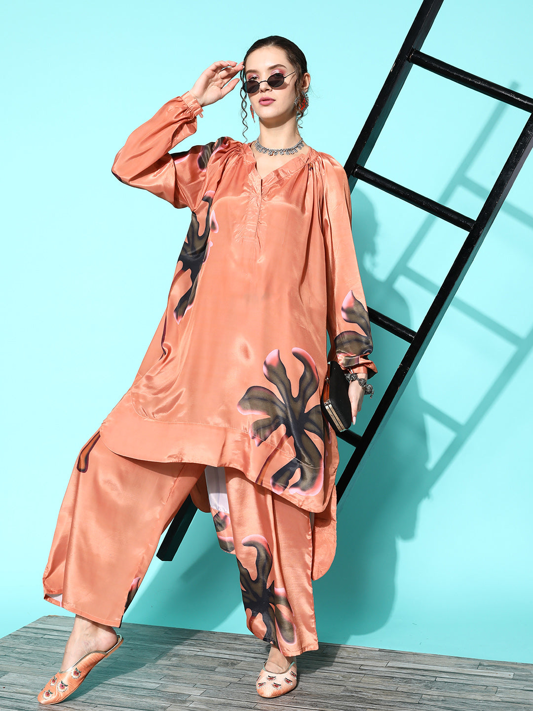 InWeave Women's Faun Big Tree Print Kurta Set - Swadesiicart