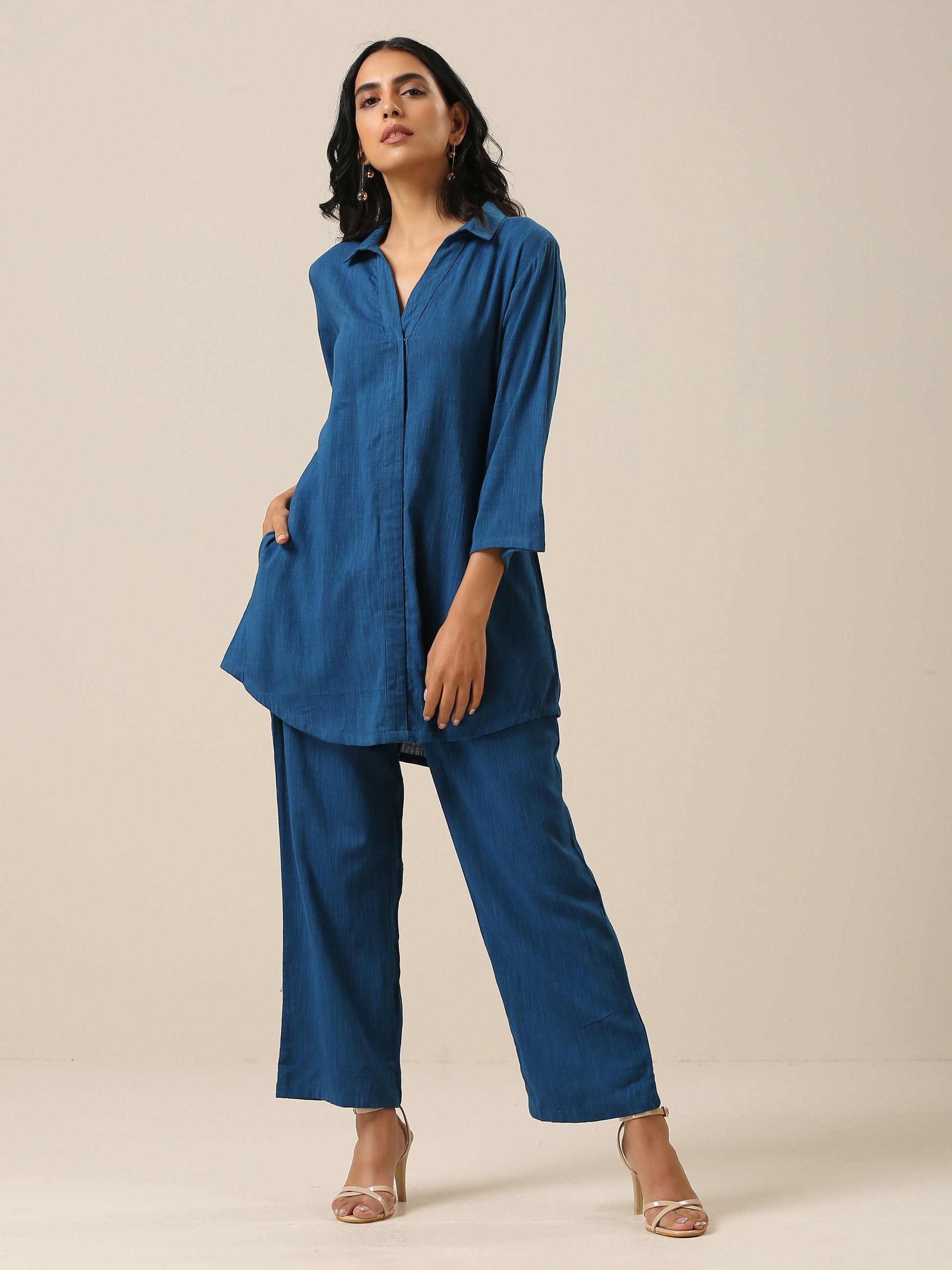 trueBrowns Classic Blue Slub Texture Collar Short Co-Ord Set - Swadesiicart