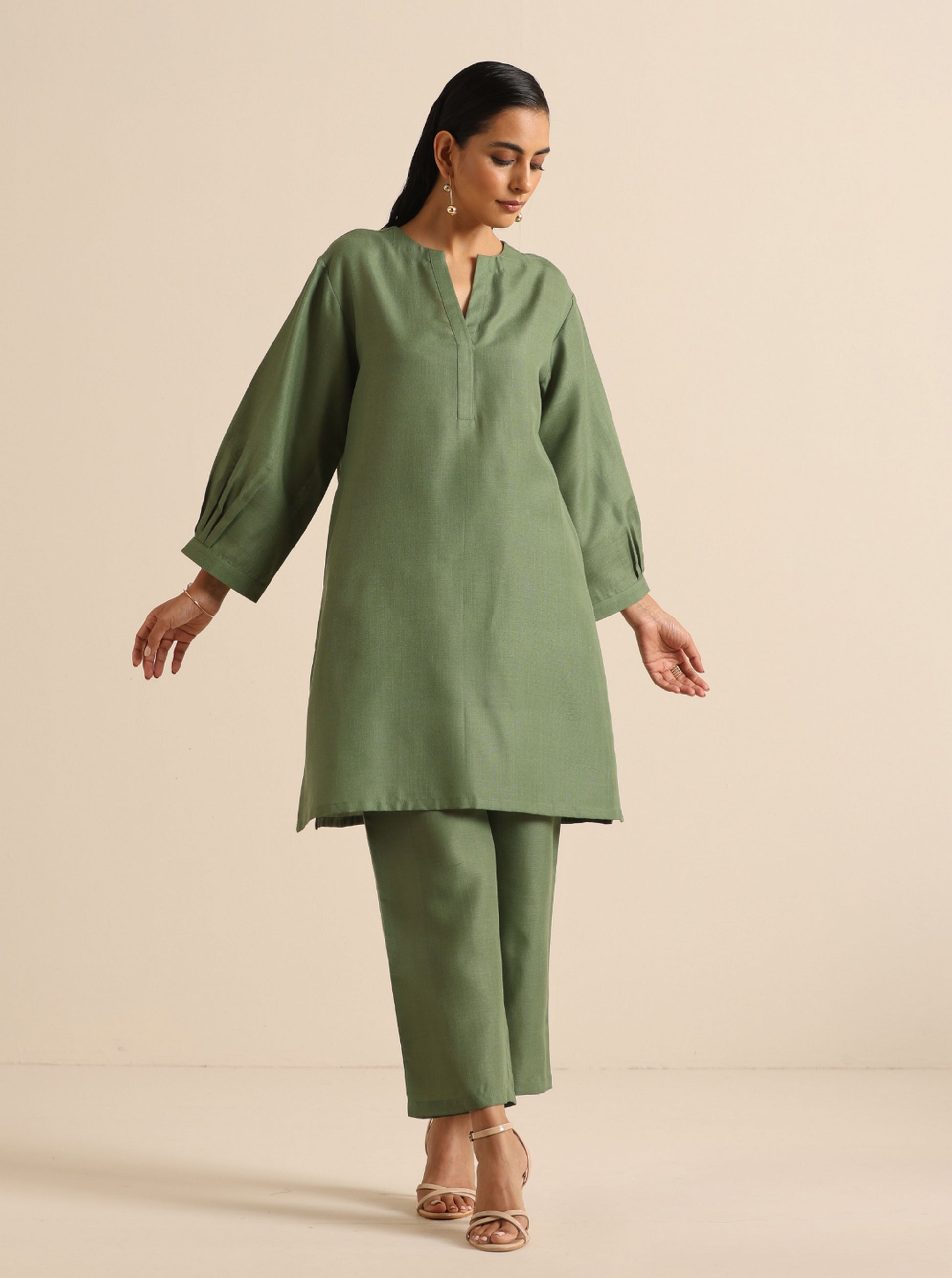 trueBrowns Olive Green Slub Relaxed Placket Co-Ord Set - Swadesiicart