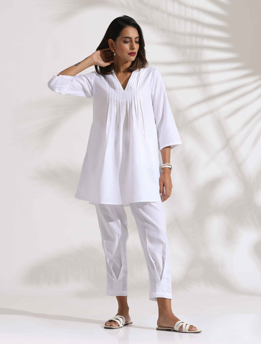 trueBrowns White Slub Co-ord Set - Swadesiicart