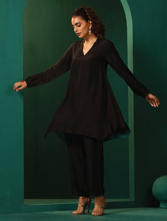 trueBrowns Black Silk Collar Co-ord Set - Swadesiicart