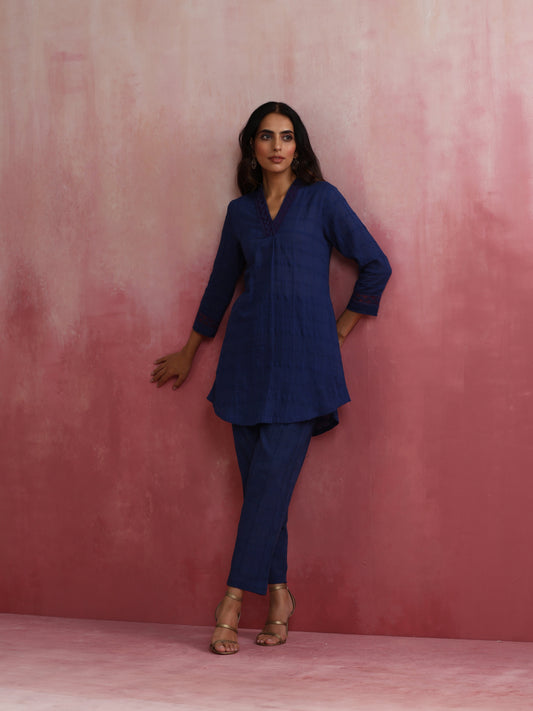 trueBrowns Dark Blue Cotton Dobby Kurta Co-ord set - Swadesiicart