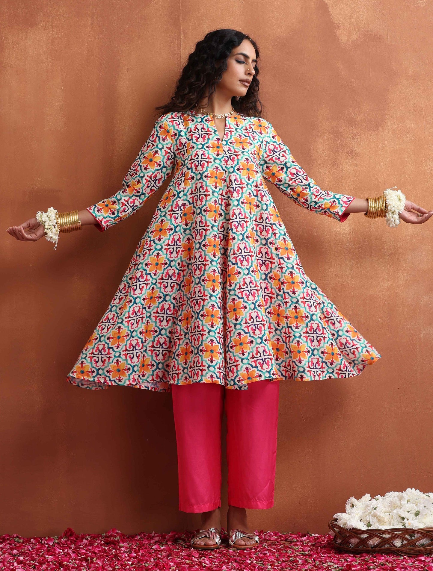 trueBrowns Off White Print Flared Anarkali Kurta Co-ord Set - Swadesiicart