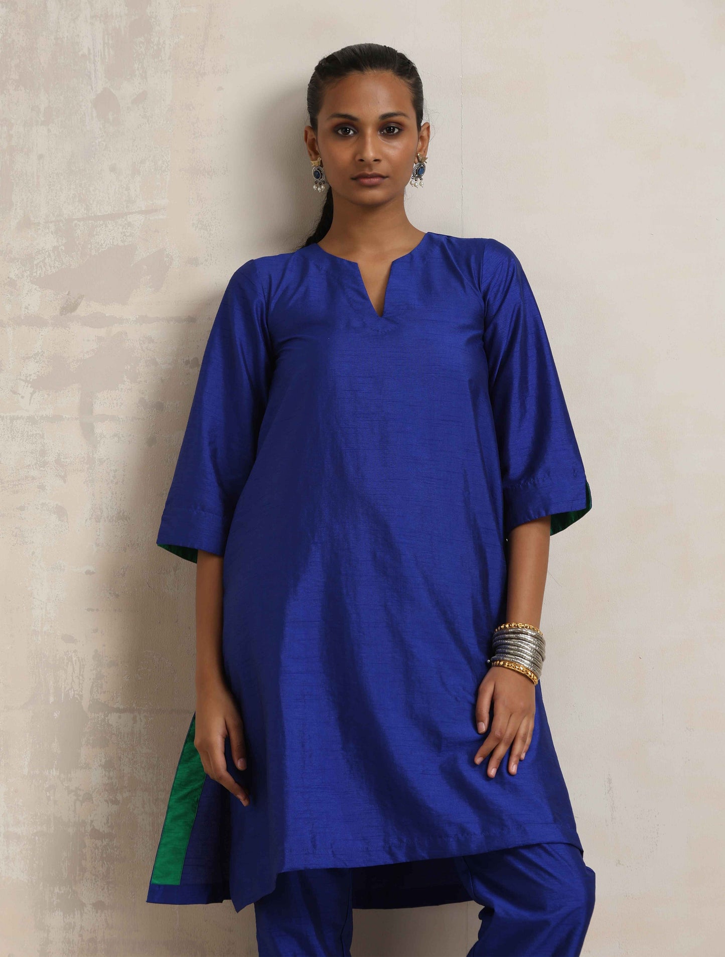 trueBrowns Blue Silk Kurta Co-ord Set - Swadesiicart