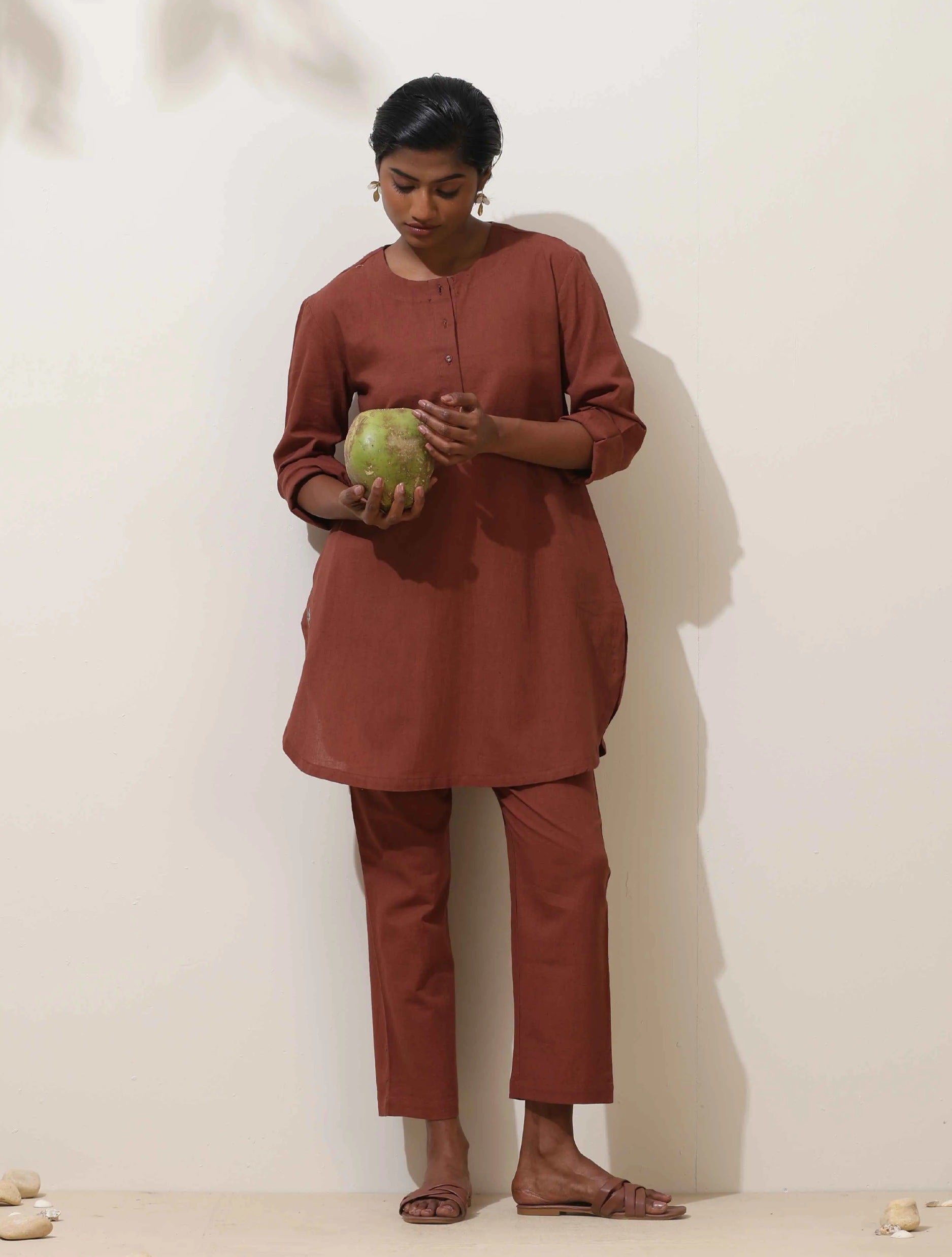 trueBrowns Brown Cotton Linen Kurta Co-Ord Set - Swadesiicart
