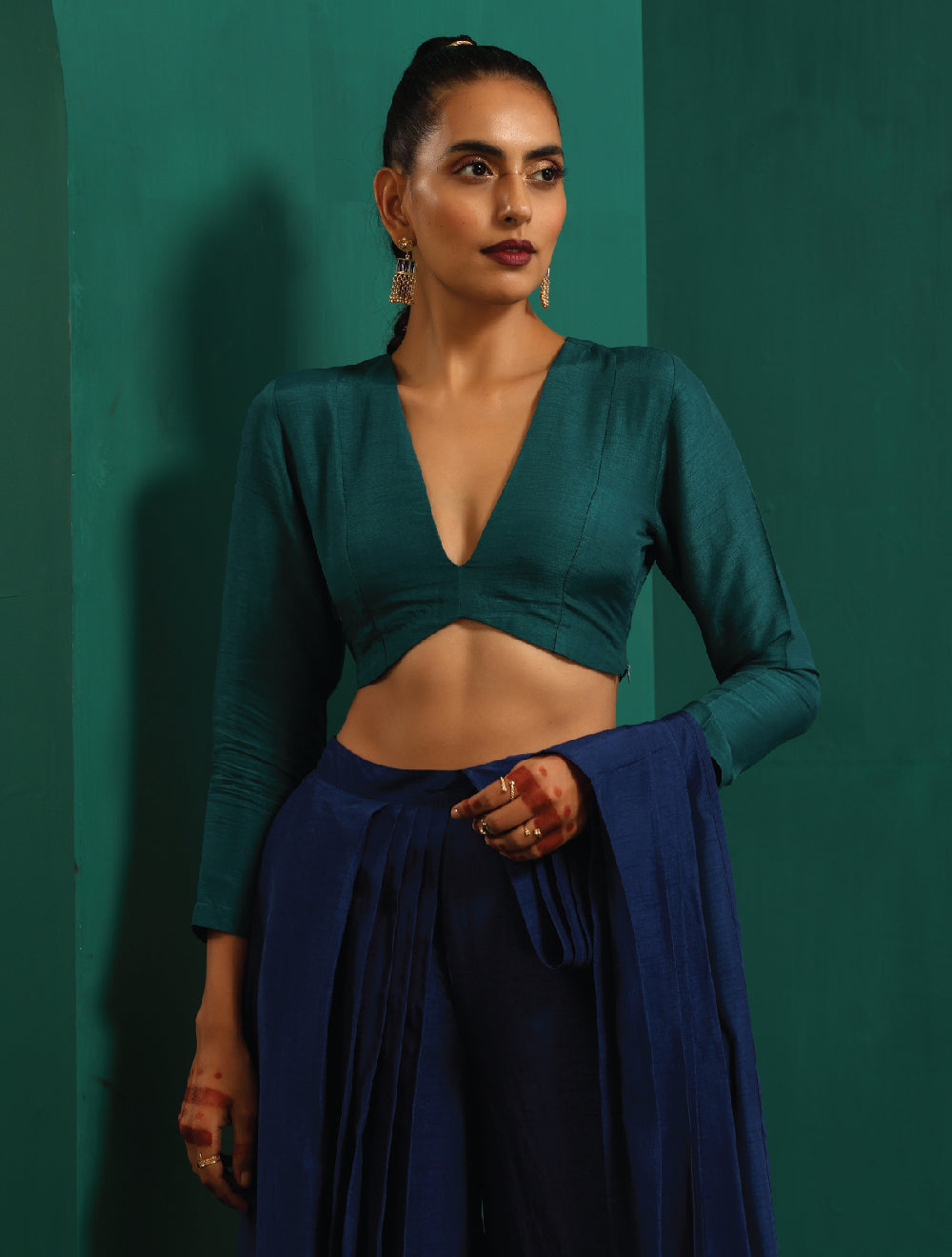 trueBrowns Teal Silk Full Sleeve Blouse | Swadesiicart