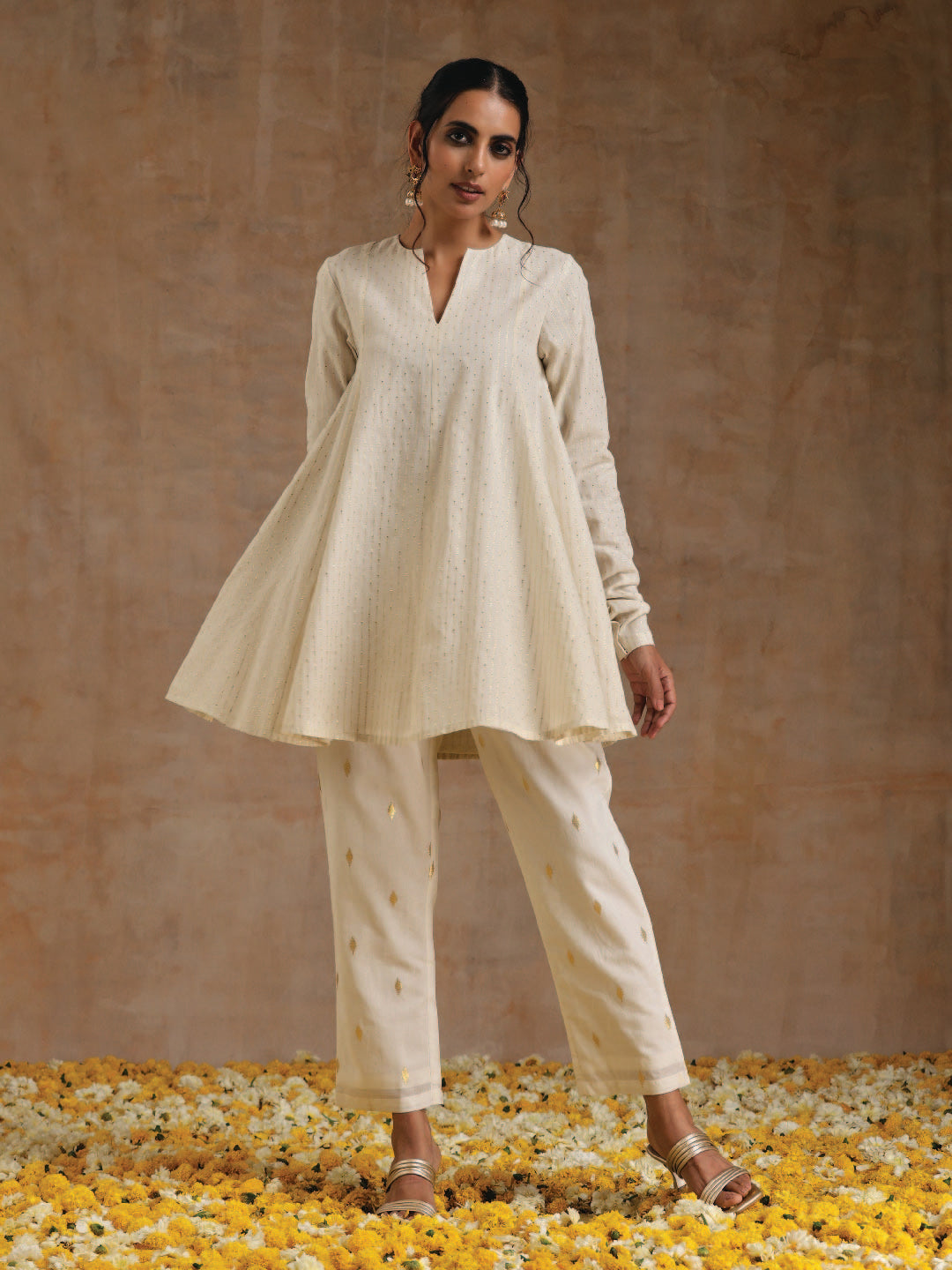trueBrowns Ivory Gold Cotton Flared Co-Ord Set - Swadesiicart