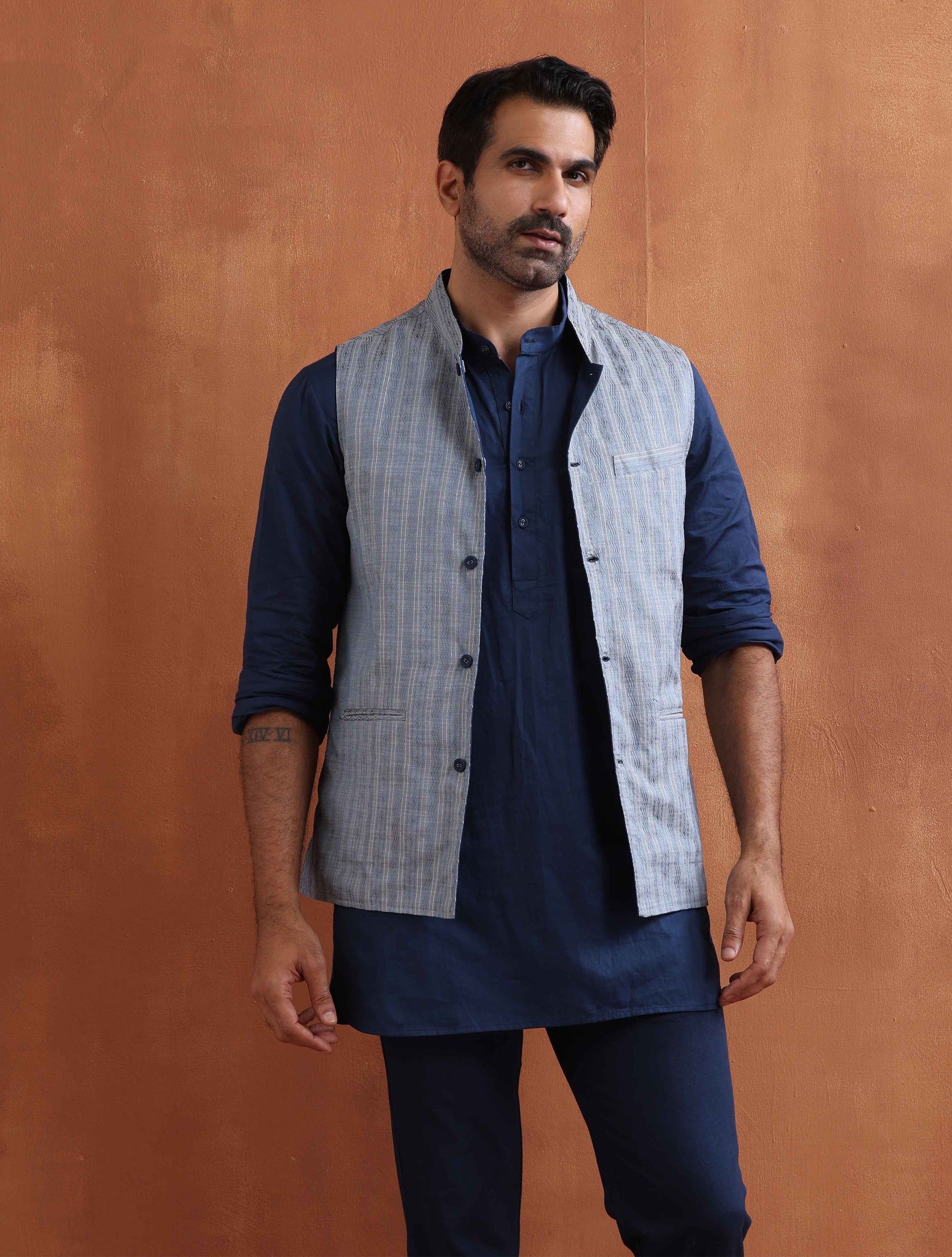 trueBrowns Men's Blue Chanderi Reversible Nehru Jacket | Swadesiicart