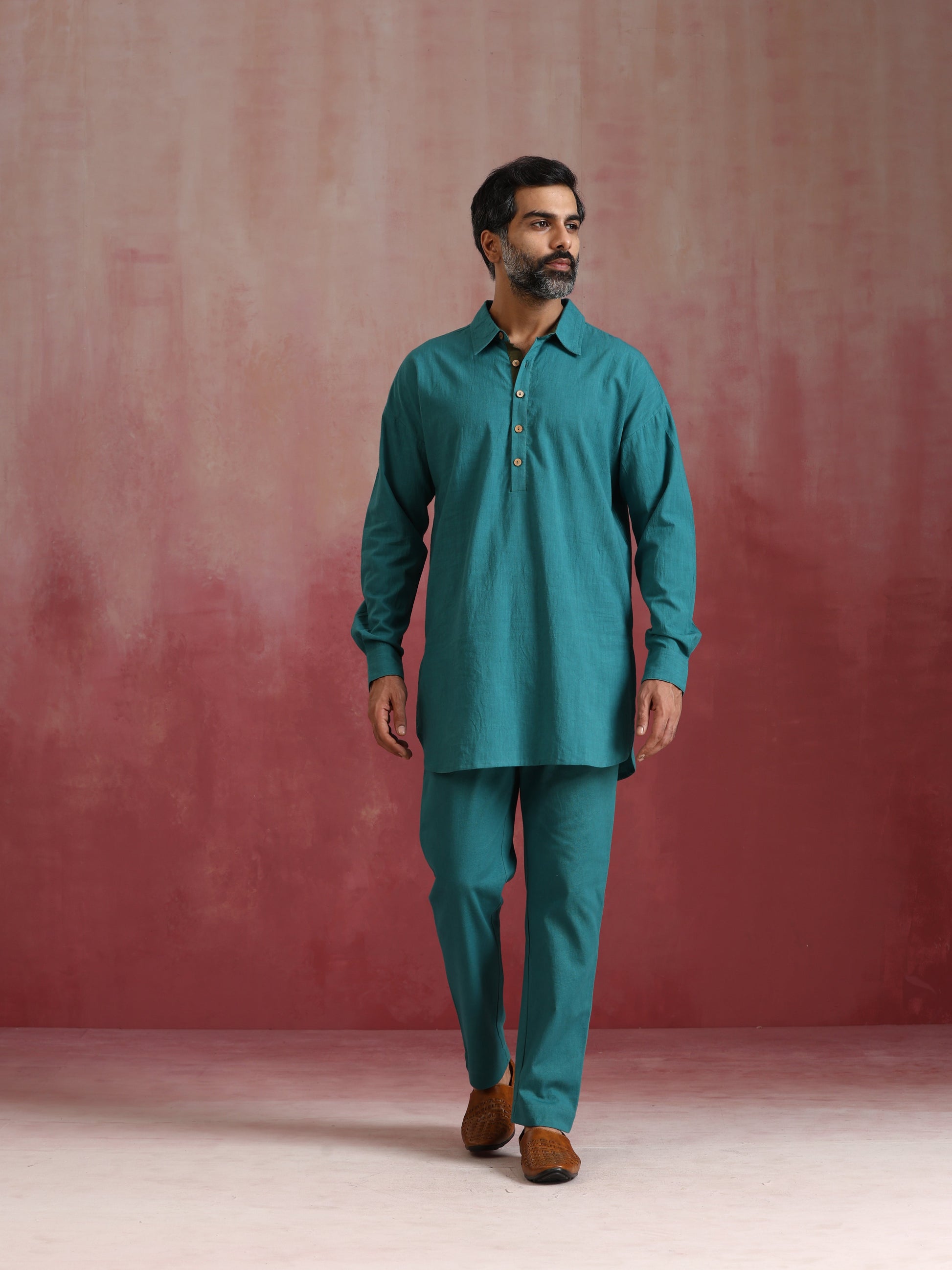 trueBrowns Men's Teal Cotton Shirt Collar Stylized Kurta Co-ord set - Swadesiicart