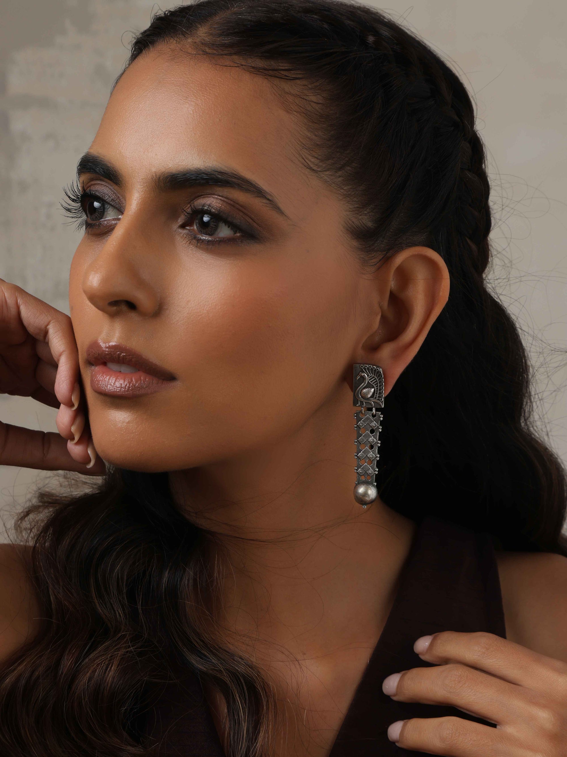 trueBrowns Silver Tone Flamingo Dangle Earrings | Swadesiicart