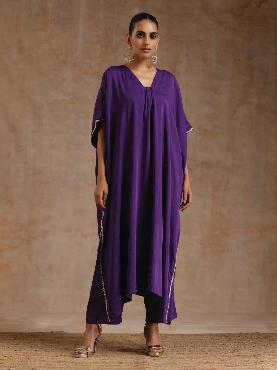 trueBrowns Violet Modal Satin Kaftan Kurta Set | Swadesiicart