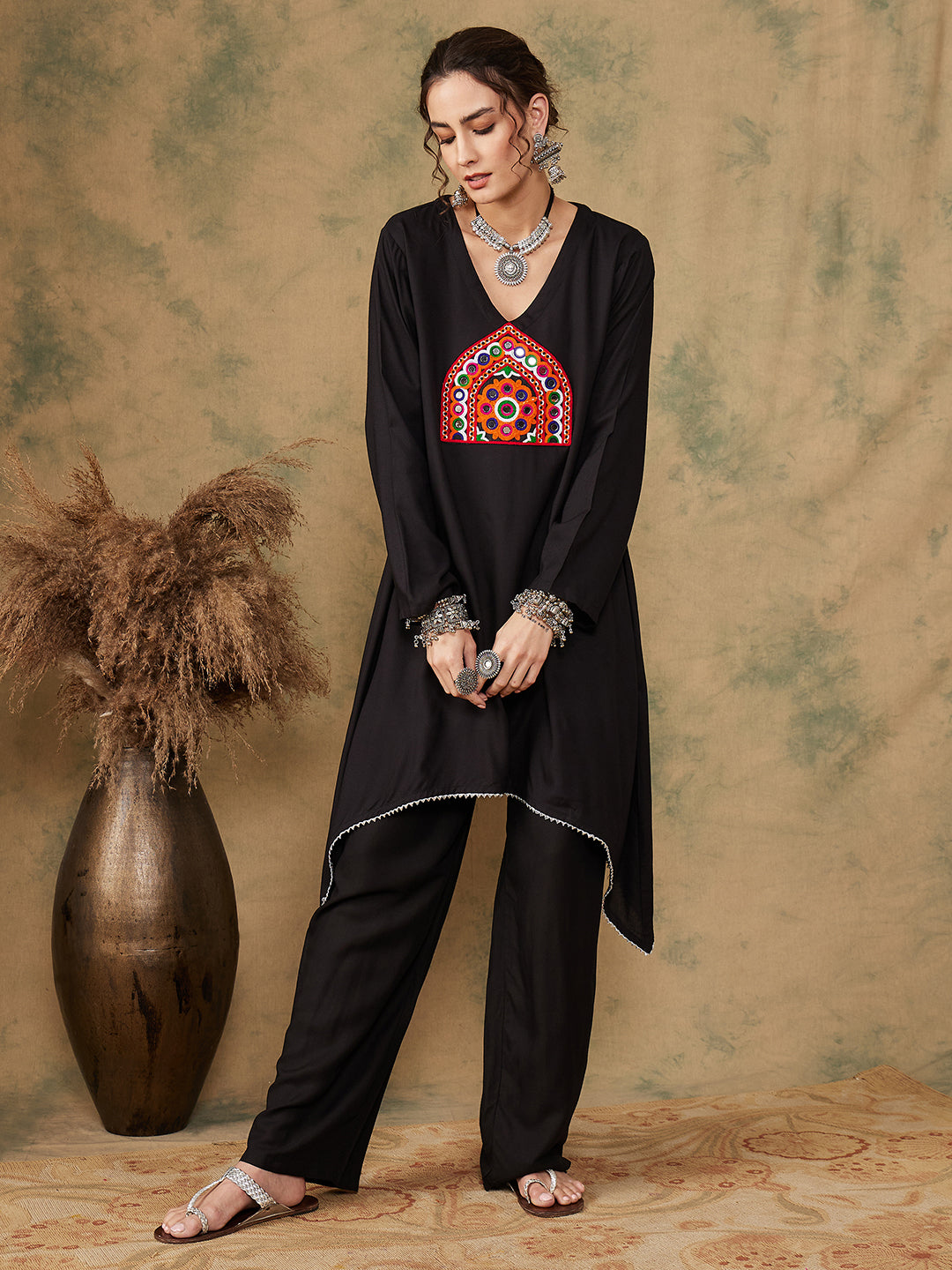 InWeave Women's Black Trangle Maroon Patch Work Assymentrical Kurta Set - Swadesiicart