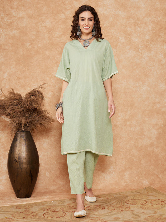 InWeave Women's Sage Green Kantha Lace Wrok Kimono Sleeve Kurta Set - Swadesiicart