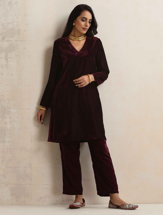 trueBrowns Purple Velvet Kurta Co-ord Set - Swadesiicart