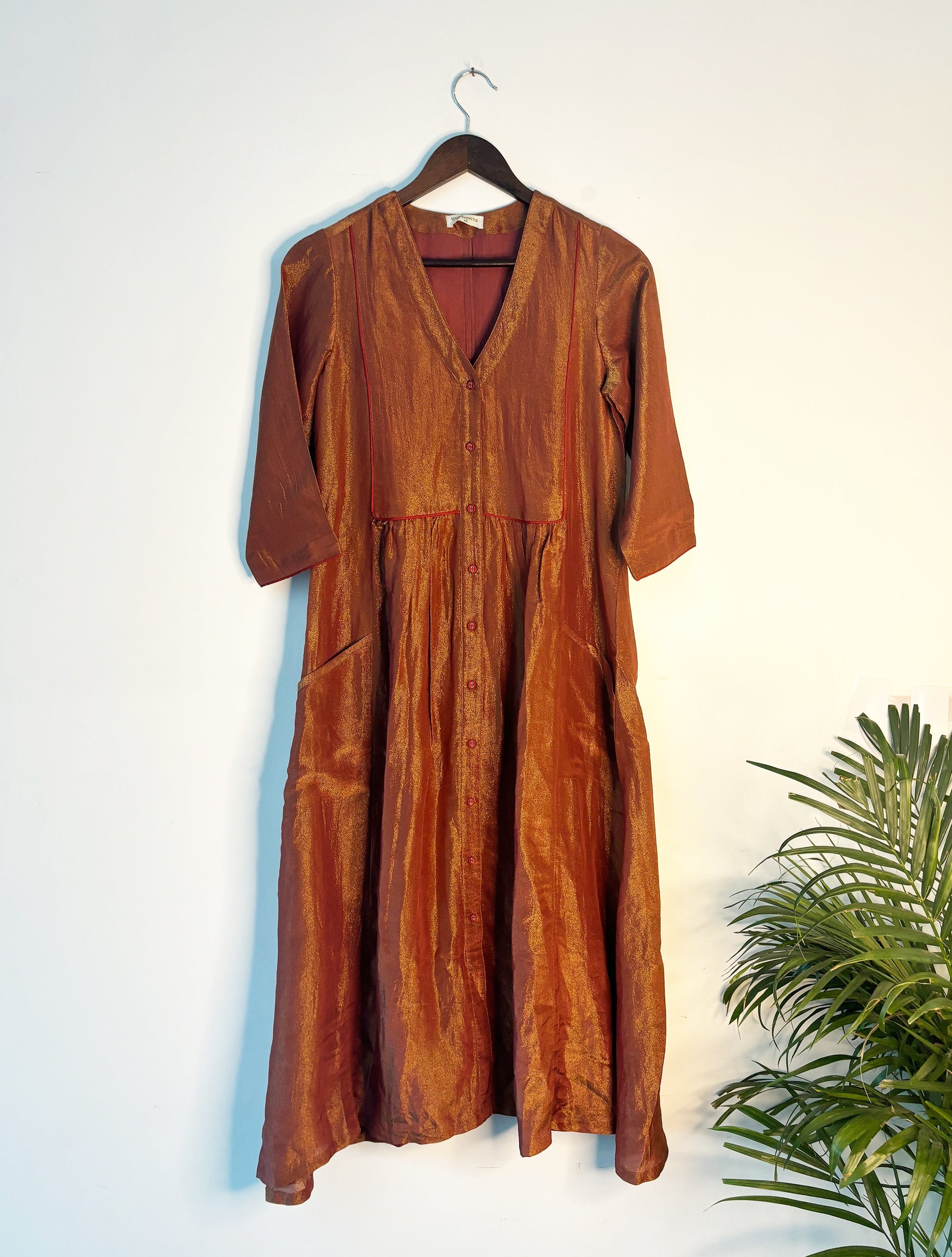 trueBrowns Bronze Tissue Kurta | Swadesiicart
