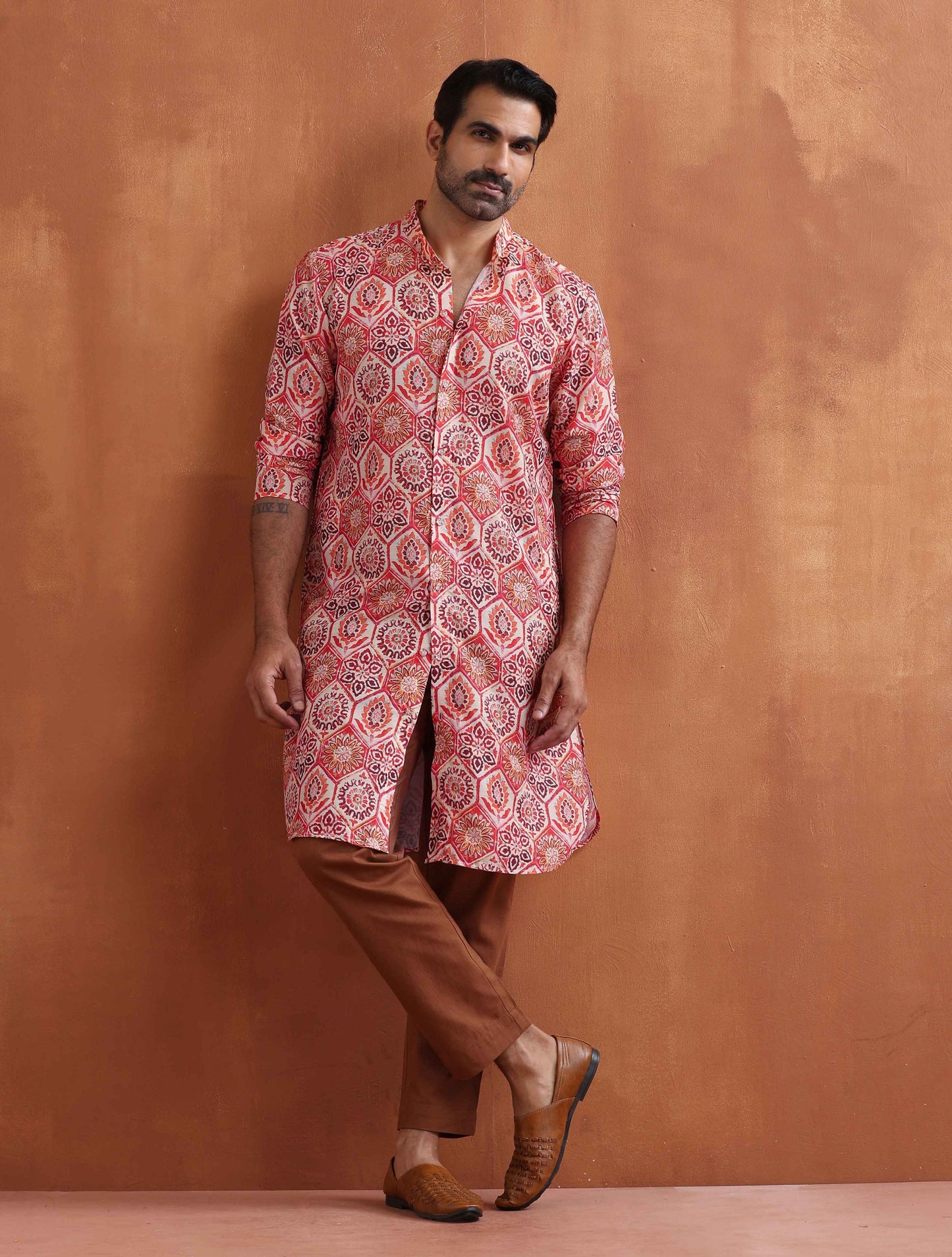 trueBrowns Men's Beige Printed Front Open Kurta | Swadesiicart